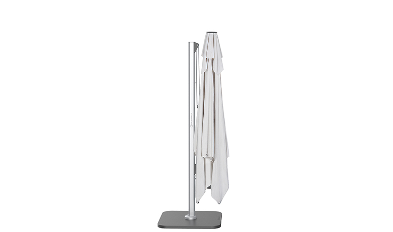 Ein zusammengeklappter Shademaker Polaris in der Seitenansicht.