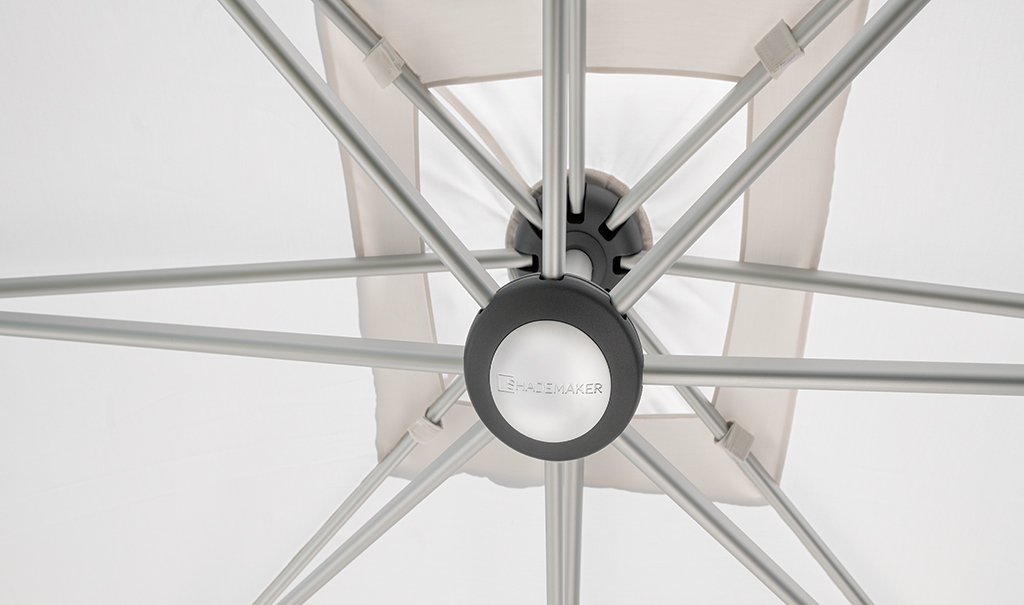 Profilansicht des Gestänges eines Shademaker Solaris von unten.